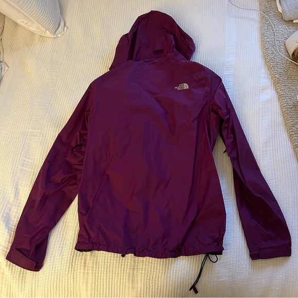 North Face rain coat - Picture 2 of 4